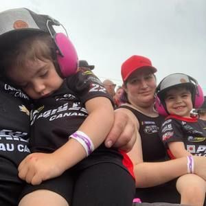 Meet your Posher, Annie